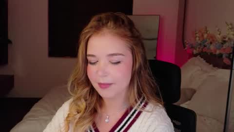 Lilith Bonheur online show from April 5, 12:24 pm