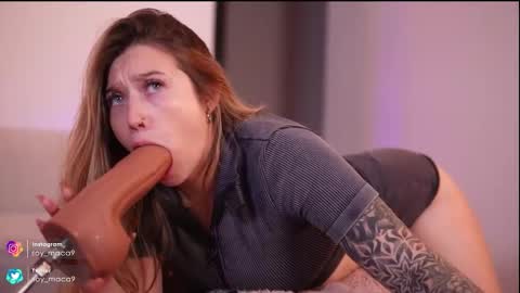 Snapshot of lilith_gray9 chatting on January 31, 11:36 pm Lilith Gray online show from January 31, 11:36 pm