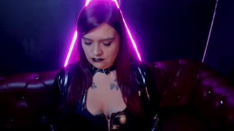 Lilith online show from December 2, 11:51 pm