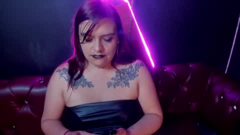 Lilith online show from December 3, 2:58 am