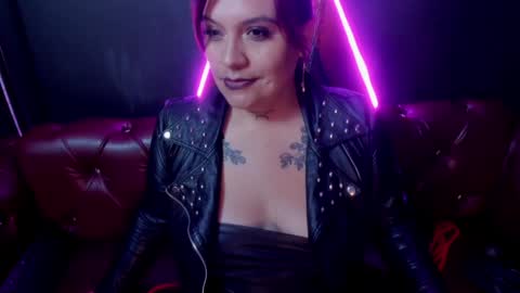 Lilith online show from December 3, 6:04 am