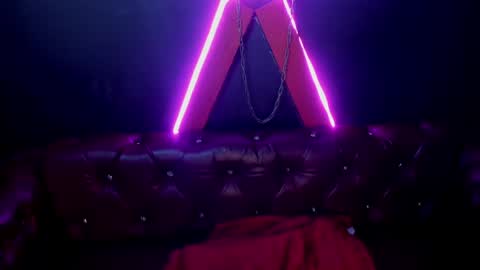 Lilith online show from December 7, 3:14 am