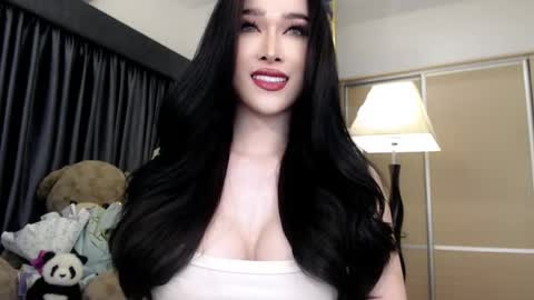 QUEEN LILITH BORBON online show from May 27, 6:49 pm