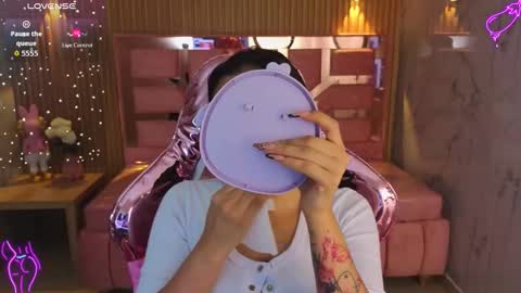 Snapshot of lilith_petit_sub chatting on September 20, 3:40 am Lilith online show from September 20, 3:40 am