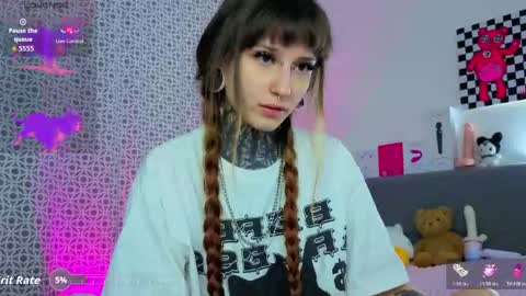 lilith_poison online show from March 28, 6:40 pm