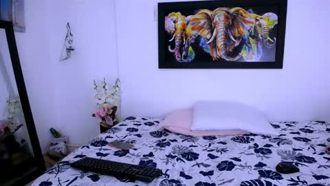 Lilith online show from December 22, 5:10 pm