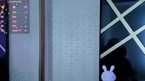 Lilith online show from December 16, 12:15 am