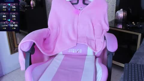 Lilith online show from January 6, 11:09 pm