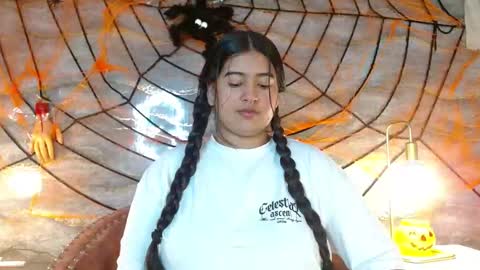 Snapshot of lilithcb_ chatting on October 22, 9:03 pm lilithcb_ online show from October 22, 9:03 pm