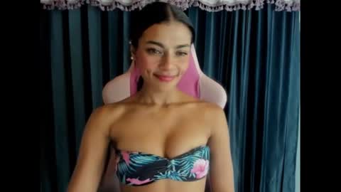 lilithsabeth online show from December 9, 5:18 am