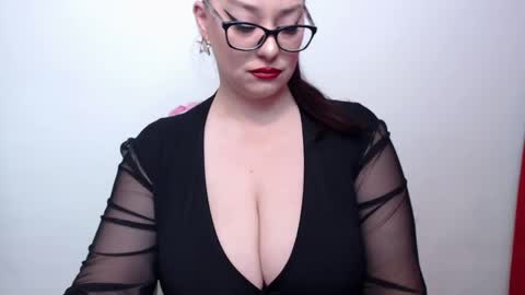 LILITHSERENDIPITY online show from January 21, 4:43 am