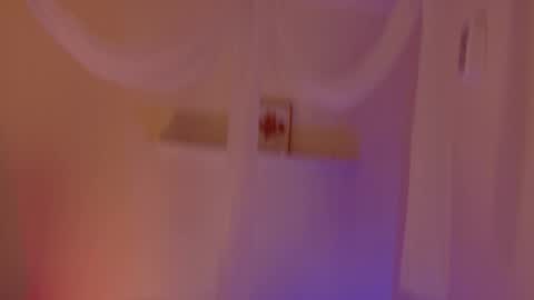 lilithsmith__ online show from February 14, 12:35 pm