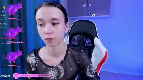 Snapshot of lilithstrangfor chatting on December 7, 10:34 am lilithstrangfor online show from December 7, 10:34 am