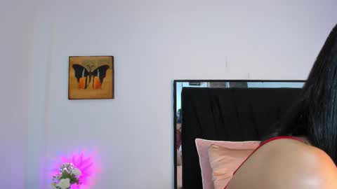 Snapshot of lilithteeen chatting on November 27, 5:09 am Lilith online show from November 27, 5:09 am