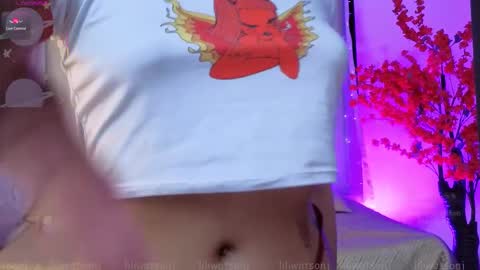 Snapshot of liliwatsonj chatting on November 21, 3:27 am 3 Ig Lilisxo1 online show from November 21, 3:27 am