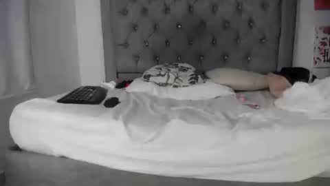 Snapshot of lillebbw_sweet chatting on March 1, 5:31 am lille online show from March 1, 5:31 am