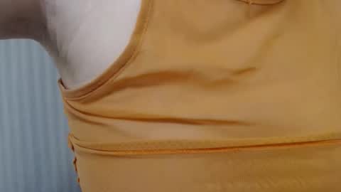 Snapshot of lillkit chatting on January 9, 12:03 am Lilu online show from January 9, 12:03 am