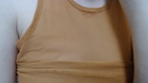 Snapshot of lillkit chatting on January 11, 12:01 am Lilu online show from January 11, 12:01 am