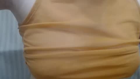 Snapshot of lillkit chatting on February 25, 12:47 am Lilu online show from February 25, 12:47 am