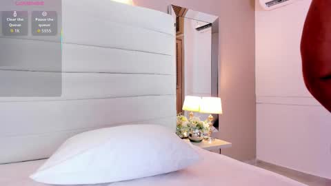 Snapshot of lilly_2809_ chatting on February 22, 4:24 am Lizeth follow me in my igimlilycute 3 online show from February 22, 4:24 am