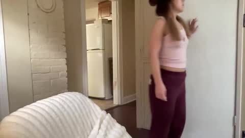 lilly_adams88 online show from May 28, 9:01 pm