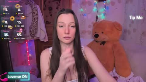 Lilly  online show from February 26, 7:05 pm