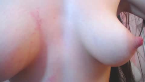 Lilly online show from April 7, 7:25 pm