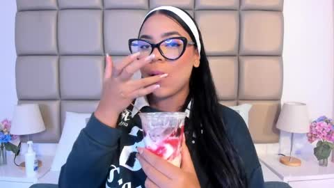 Lilly  online show from April 24, 3:31 am