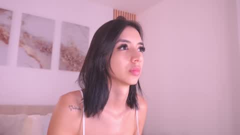 Lilly Thompson  online show from January 24, 5:21 am