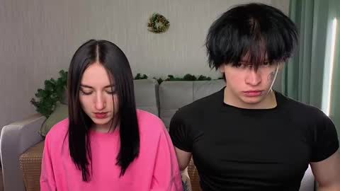 Kris Lilo online show from December 19, 3:30 pm