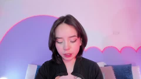 Lilou online show from January 16, 2:19 pm