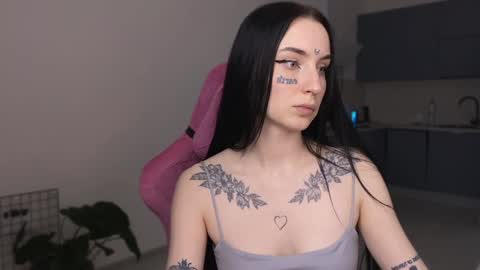 Snapshot of lilpresident chatting on December 17, 8:54 pm lilpresident online show from December 17, 8:54 pm