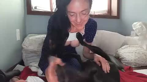 Snapshot of lilrosiedoll chatting on September 16, 4:19 pm Lilrosiedoll online show from September 16, 4:19 pm