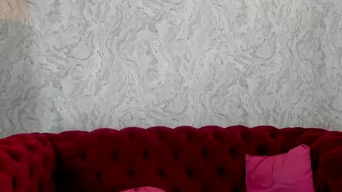 Snapshot of lilu_kayden chatting on February 13, 5:01 pm Little slave Kayden online show from February 13, 5:01 pm