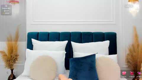 Snapshot of liludavis chatting on February 17, 11:42 pm Lilu online show from February 17, 11:42 pm