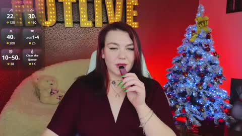 Snapshot of lilumytrend chatting on December 29, 10:56 am Lilu online show from December 29, 10:56 am