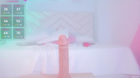   online show from December 17, 10:43 pm