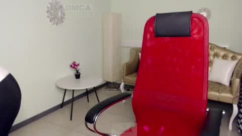 Lily online show from December 11, 11:19 am