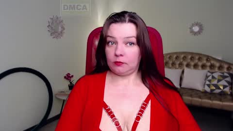 Lily online show from January 16, 7:49 am