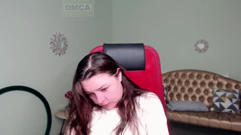 Lily online show from January 28, 4:18 am