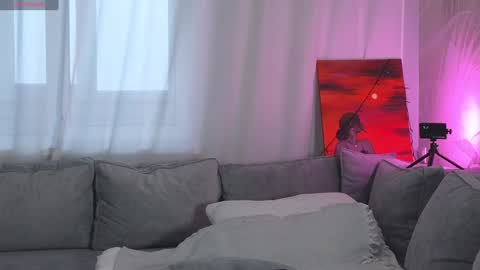 Snapshot of lily_foster_ chatting on January 15, 6:22 am Lily online show from January 15, 6:22 am