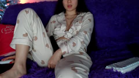 Lily Litle online show from January 8, 11:09 pm