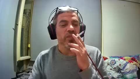 Snapshot of lily_lovelyman_ chatting on February 19, 10:09 pm lily lovelyman online show from February 19, 10:09 pm