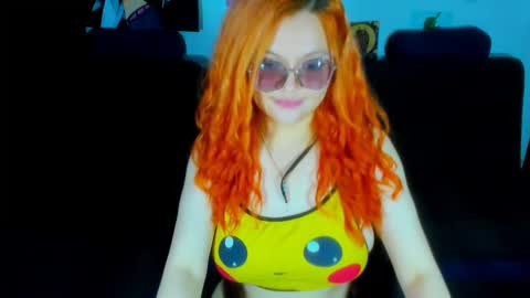 Snapshot of lily_stone04 chatting on December 9, 4:12 am lily_stone04 online show from December 9, 4:12 am