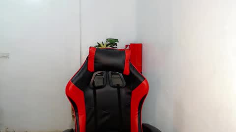 Youre pleasure Lily online show from November 4, 3:49 am