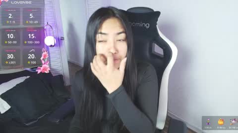 lily_waist online show from November 4, 11:09 am