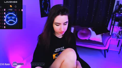 LILY online show from December 8, 8:20 am