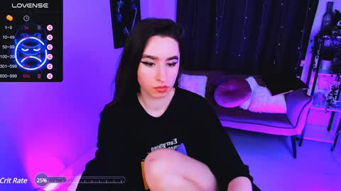 LILY online show from December 8, 5:33 pm