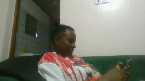 lilycute19 online show from April 21, 8:44 pm