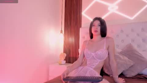 Snapshot of lilyhartt chatting on March 3, 12:11 pm Lili online show from March 3, 12:11 pm